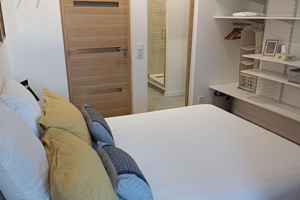 Le Kennedy 3 - Appartement Proche Hopital Châteauroux Zewnętrze zdjęcie