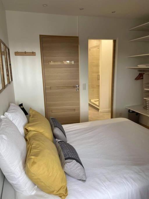 Le Kennedy 3 - Appartement Proche Hopital Châteauroux Zewnętrze zdjęcie